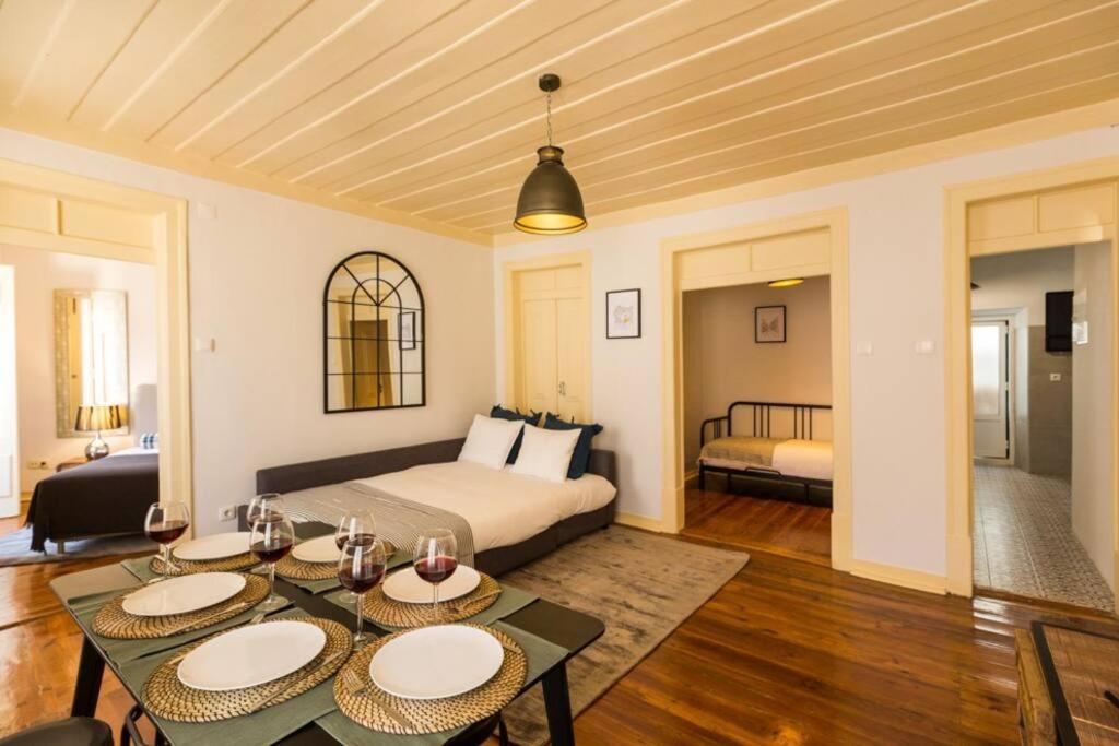 Апартаменты Ola Lisbon - Castelo IV Экстерьер фото